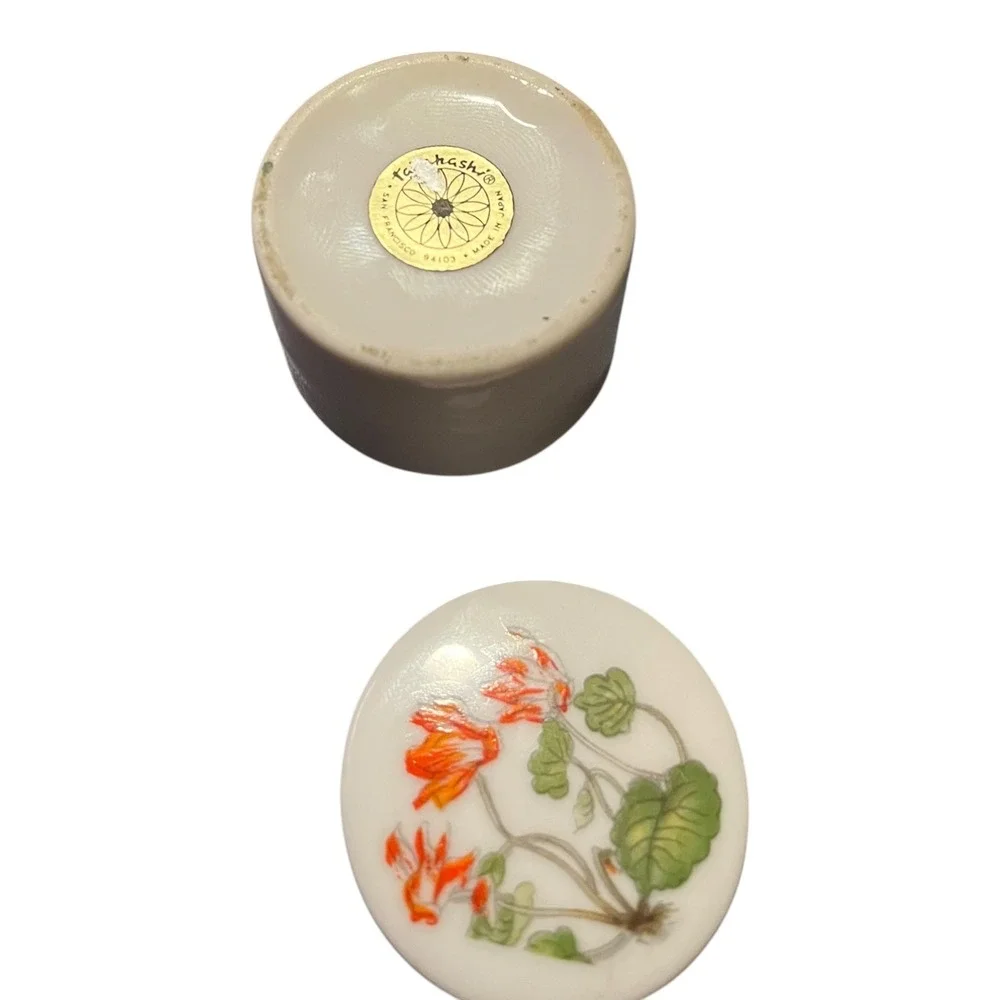 Takahashi San Francisco Vintage Porcelain Pill Box Floral White Made in Japan